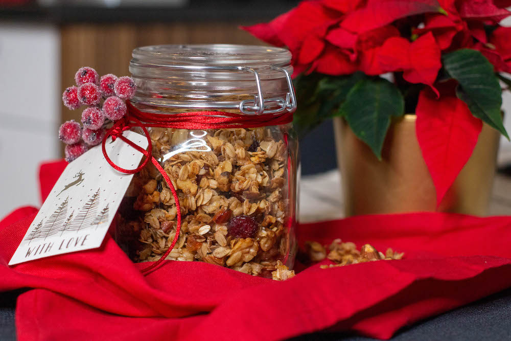 Vánoční granola a zapečené hrušky / DIY dárek